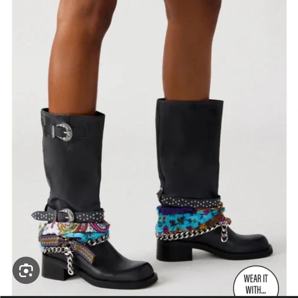 STEVE MADDEN MOTO BOOTS Black Women's Boots with Colorful Accents